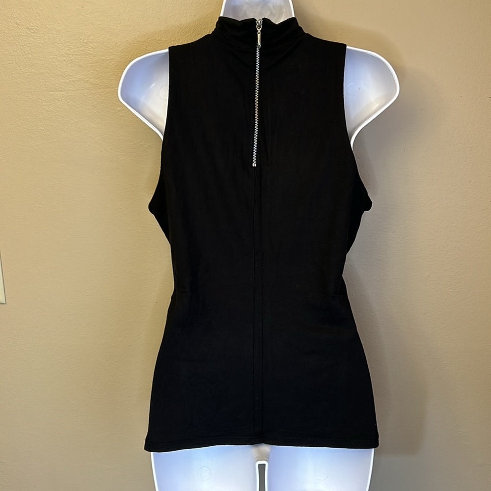 White House Black Market Black Sleeveless Top Size M - Picture 2 of 6